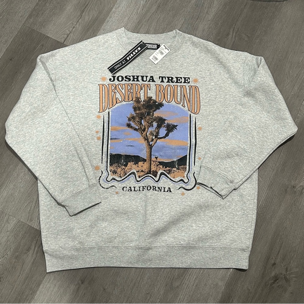 NWT‎ Girl Dangerous Tilly’s Joshua Tree Sweatshirt Grey Size Large California